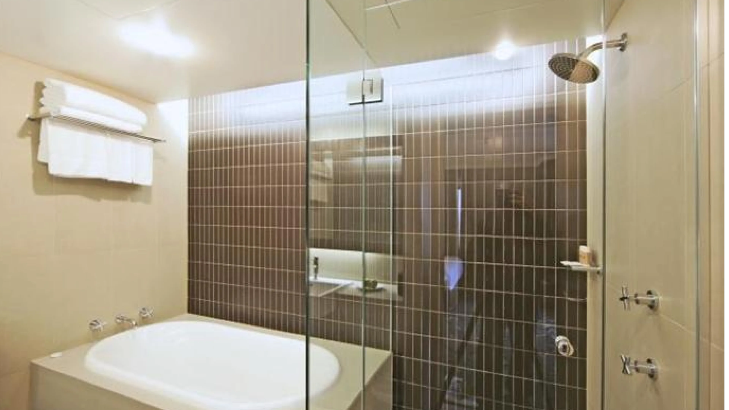 Parkroyal hotel img 09 result scaled