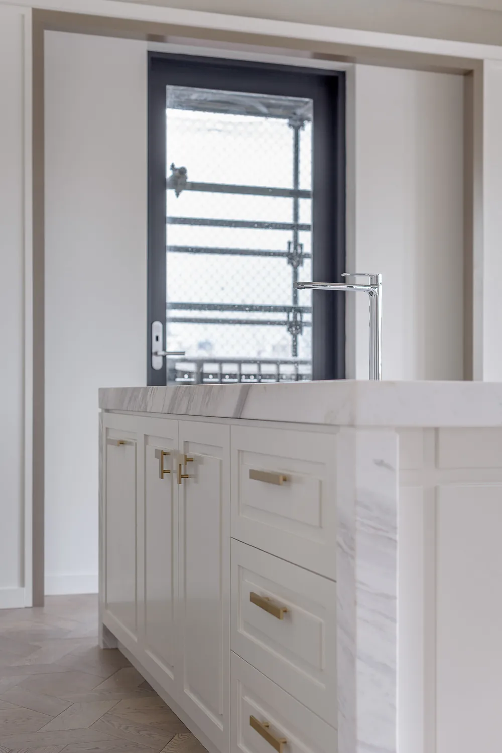 the revy sydney luxury kitchen 159 infinity constructions