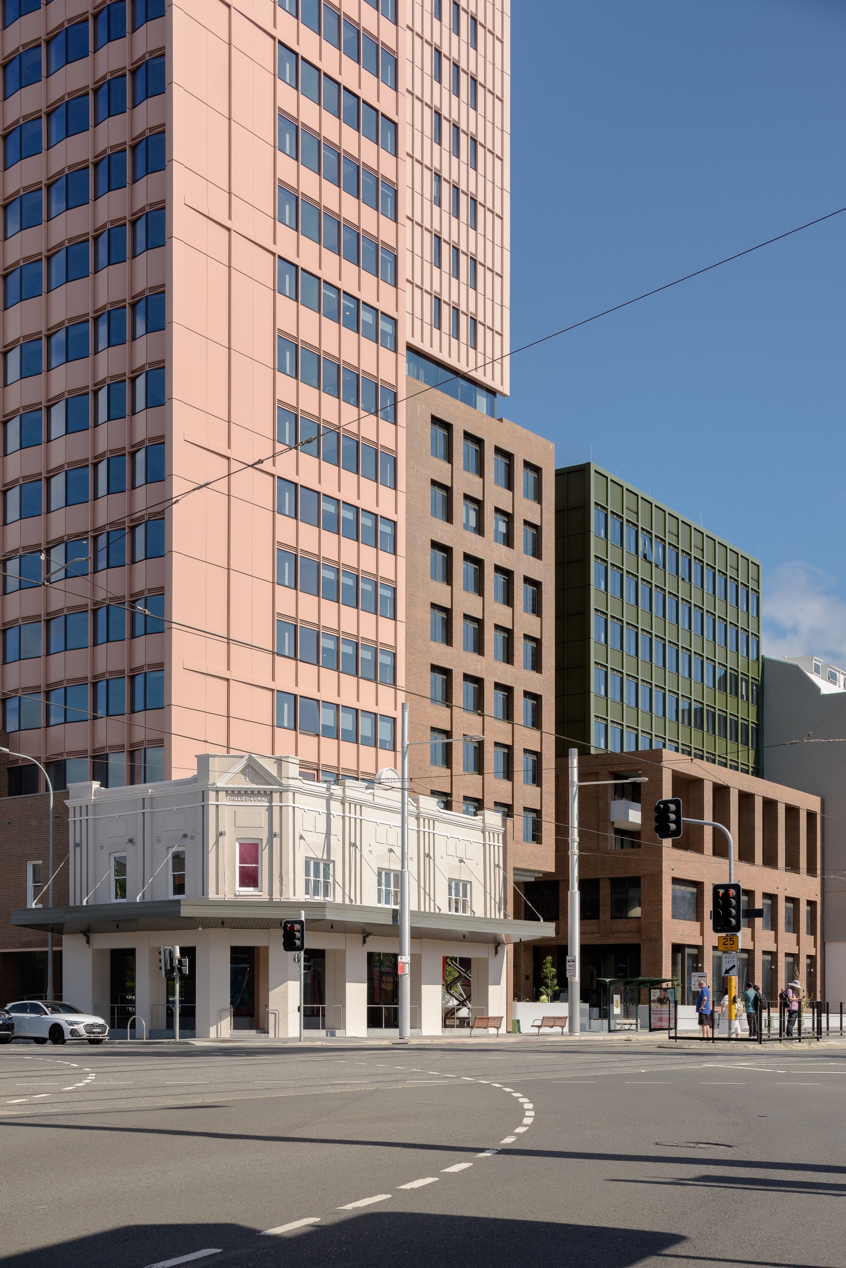 infinity constructions psa tower 20 storey sydney Scape Lachlan twin student accommodation towers in Kensington Sydney